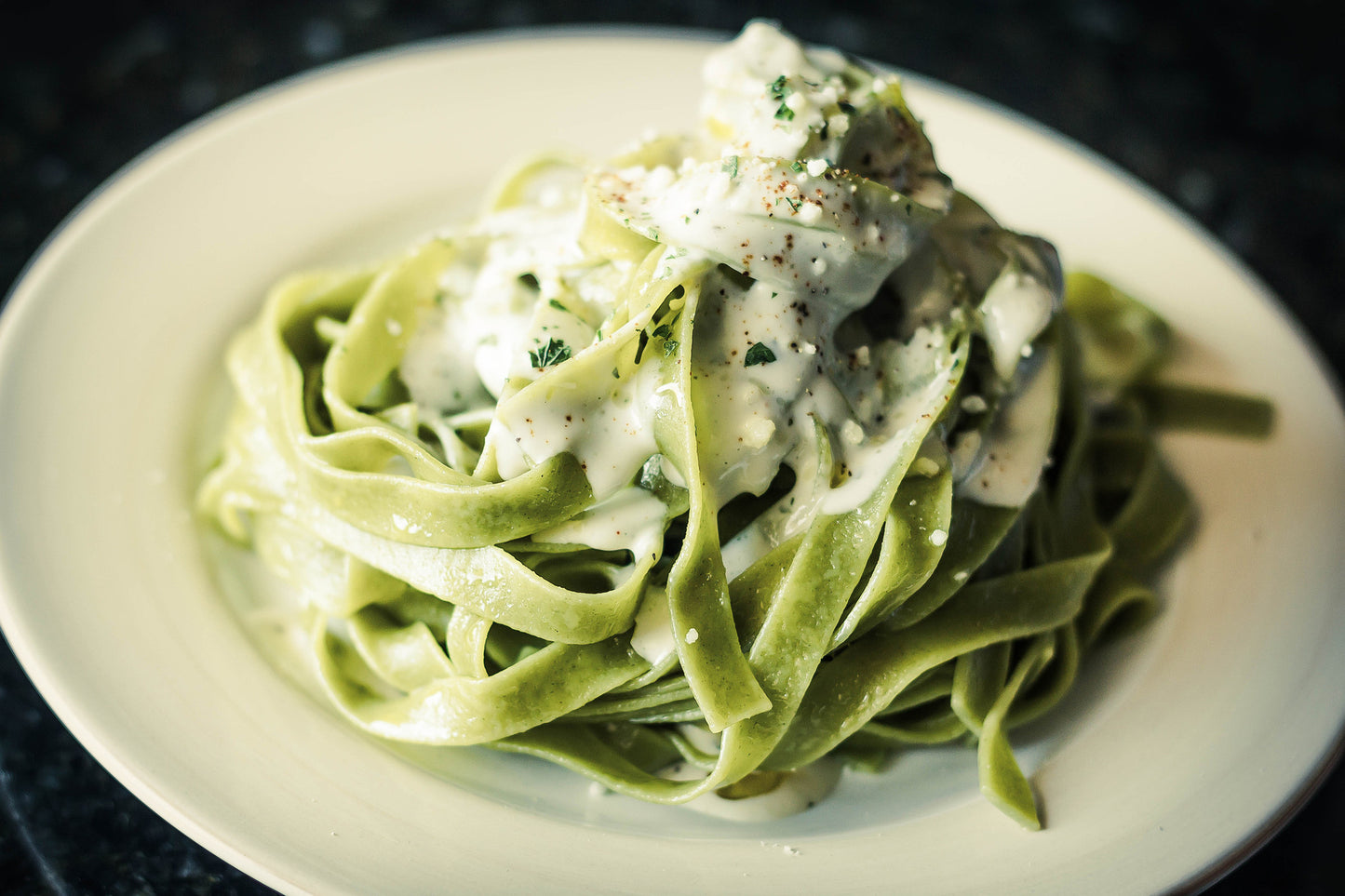 Arugula Pasta with Garlic Mushroom Cream