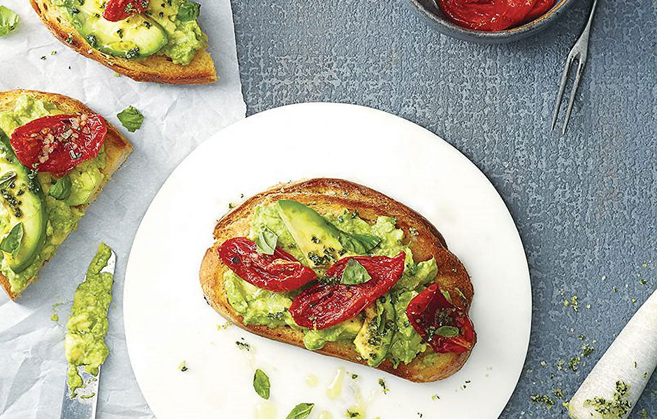 Sundried Tomato & Avocado Tartine