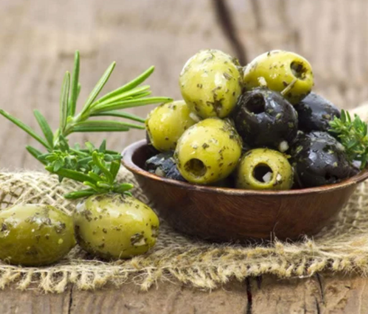 DellaTerra Olives & Antipasti