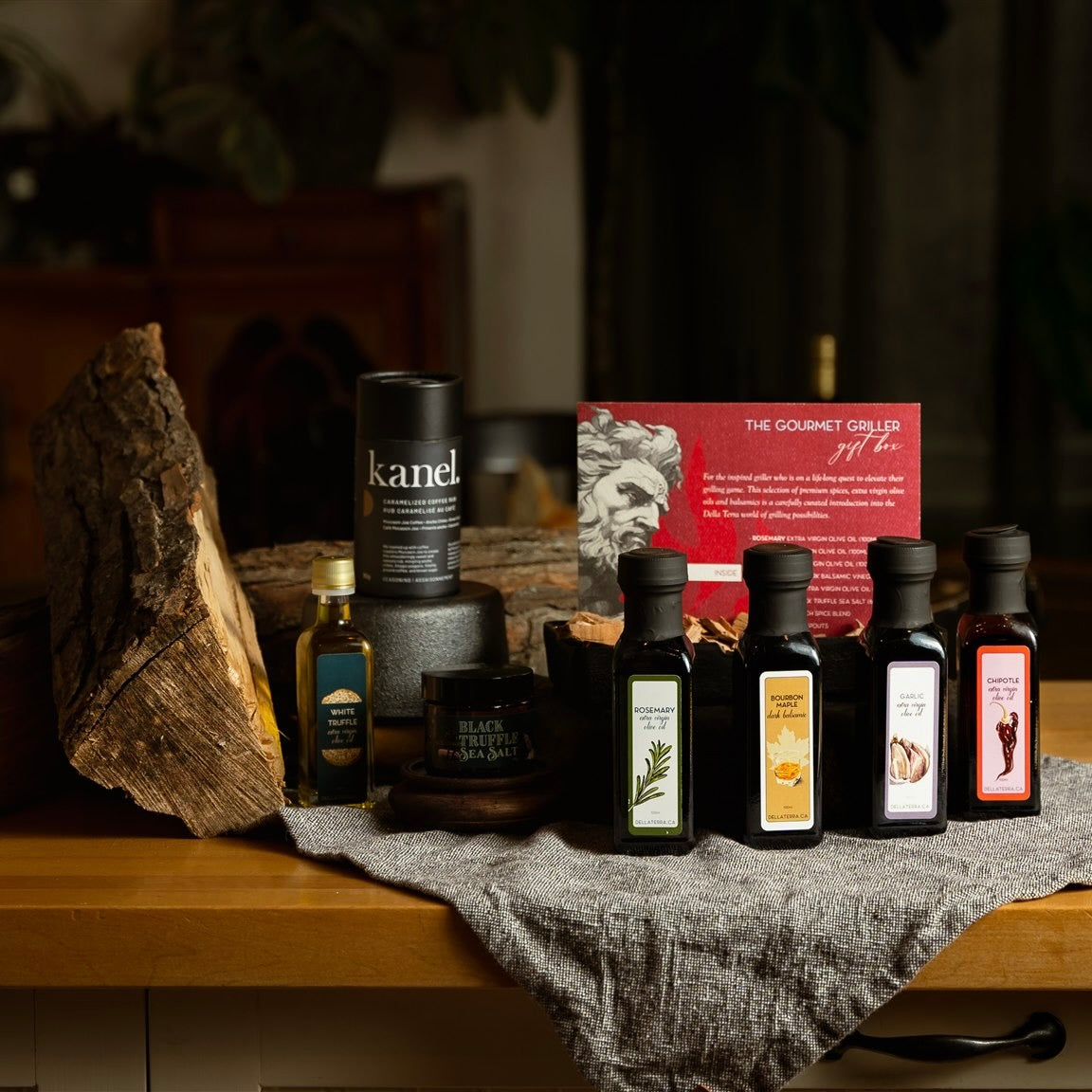 Wax-Sealed Gift Boxes – DellaTerra