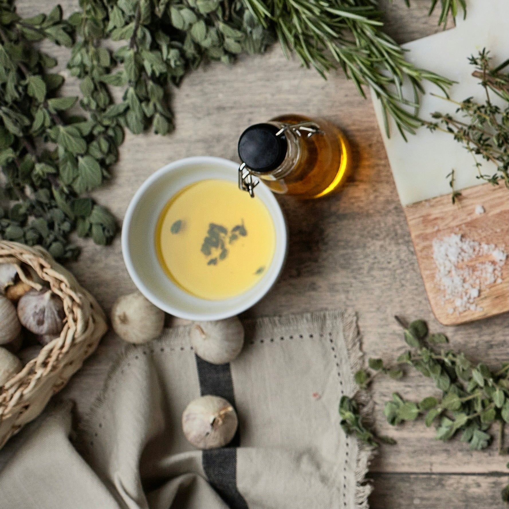 Tuscan Herb EVOO | Della Terra – DellaTerra